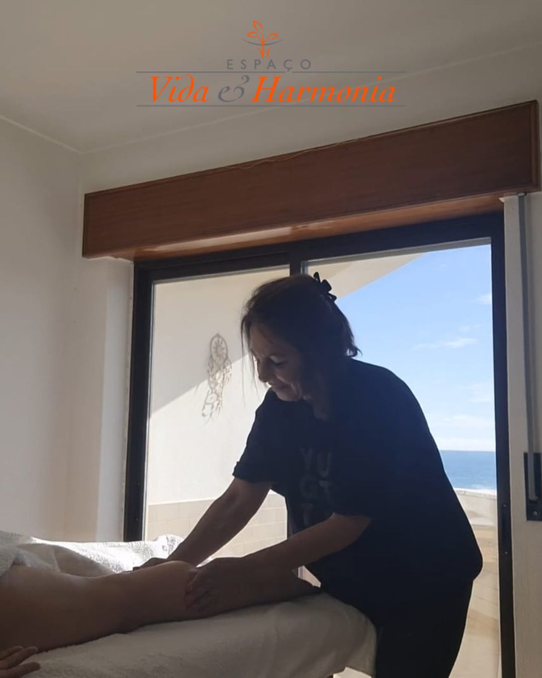 Nara Rosa - Certified ITEC Holistic Massage Therapist